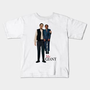 Patty Mills and Boban Marjanovic in: MY GIANT Kids T-Shirt